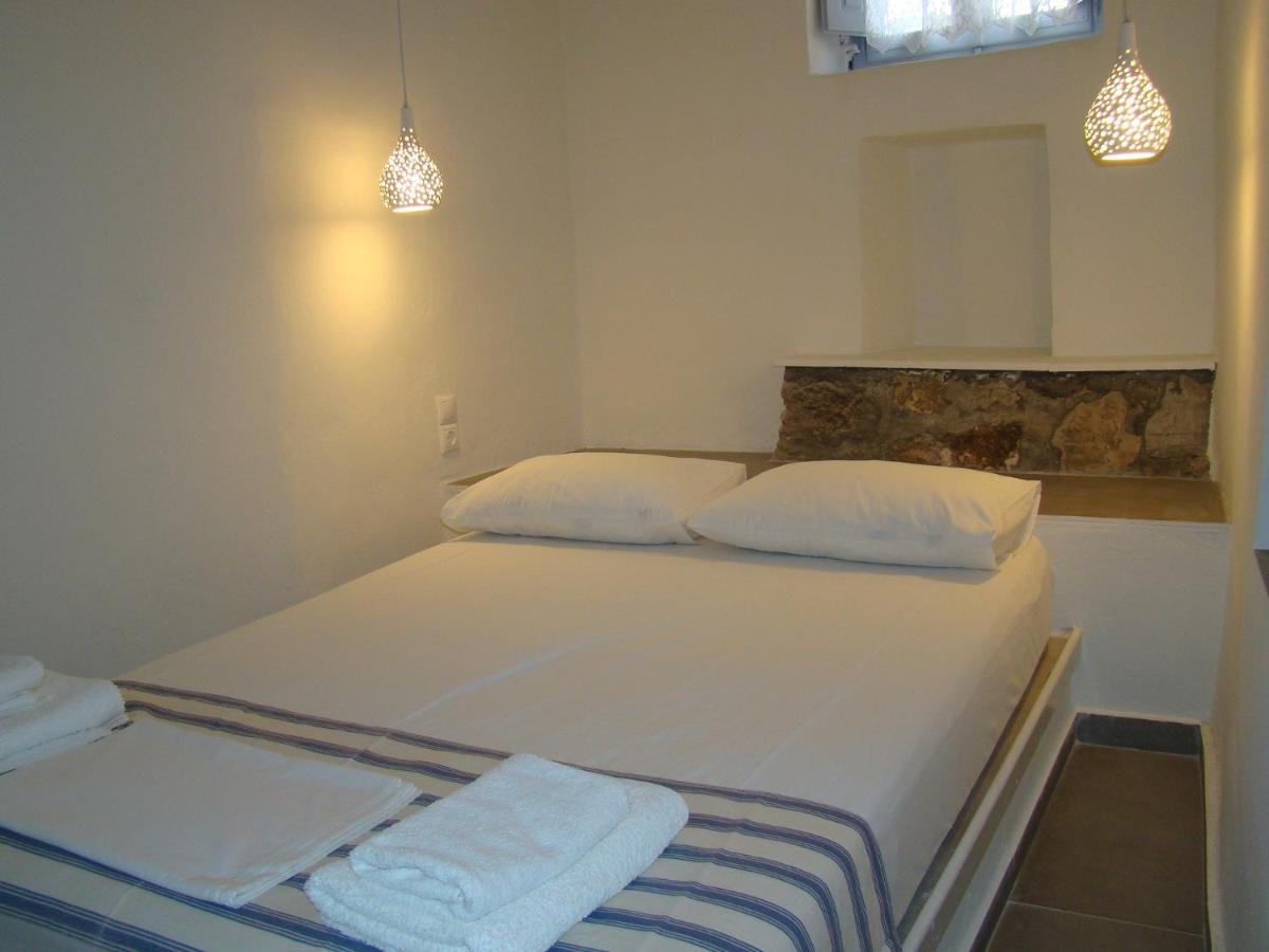 Efi'S Apartments Plaka  Ngoại thất bức ảnh