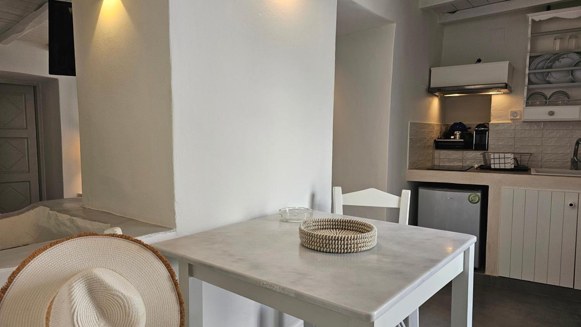 Efi'S Apartments Plaka  Ngoại thất bức ảnh